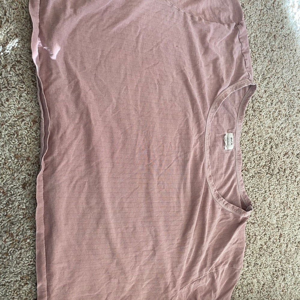 RVCA blush crop top